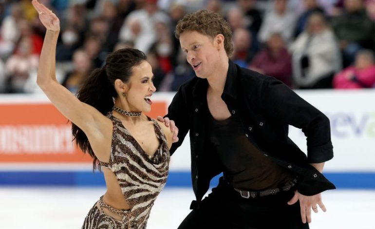  Madison Chock, Evan Bates make American ice dance history