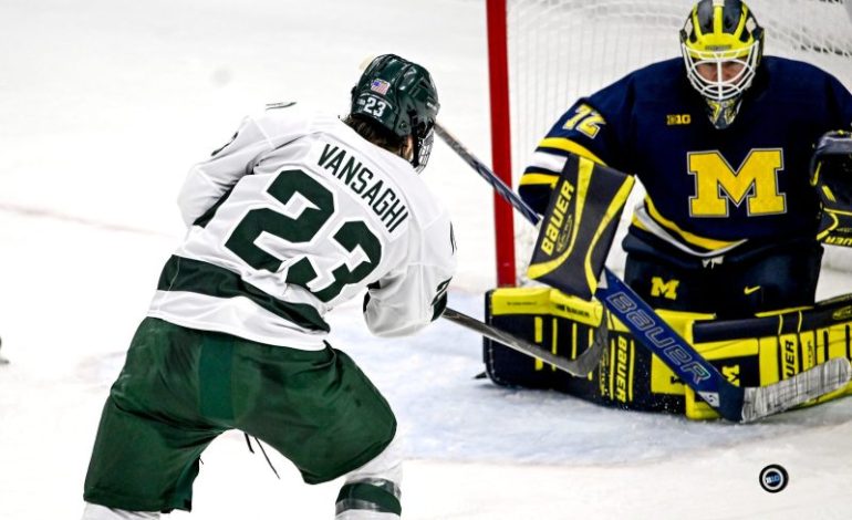 Men’s college hockey rankings: Wolverines rolling, but have key injury
