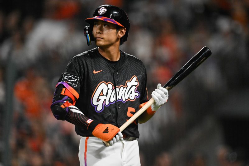 Giants outfielder detained at LAX: What we know